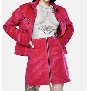 🏷️NWT The Ragged Priest Hoax Fuzzy Mini Skirt In Hot Pink - Size Medium